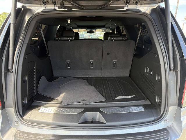 Used 2021 Chevrolet Suburban RST w/ Luxury Package AWD/4WD image 24
