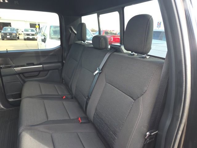 Certified 2022 Ford F150 XLT w/ Equipment Group 302A High image 44