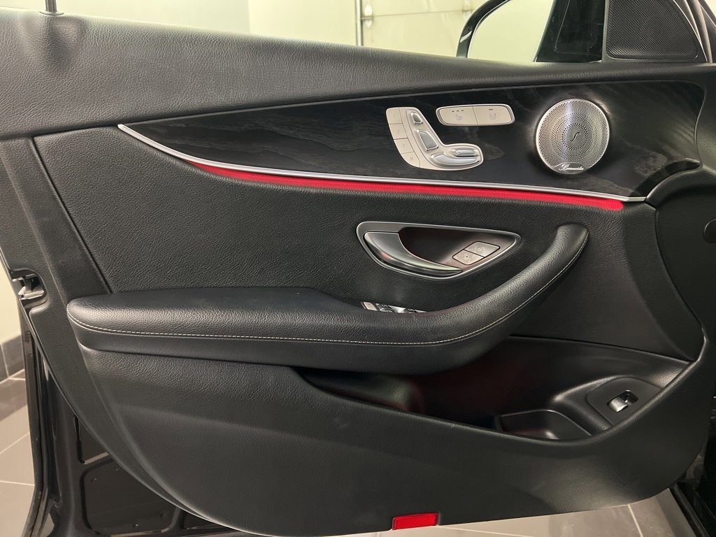 Used 2018 Mercedes-Benz E 300 E 300 image 27
