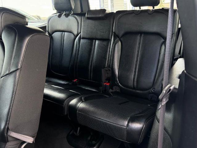 Used 2024 Jeep Wagoneer Series II w/ Flexible Seating Group RWD image 29