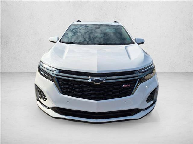 Used 2022 Chevrolet Equinox RS w/ LPO, Floor Liner Package FWD image 2
