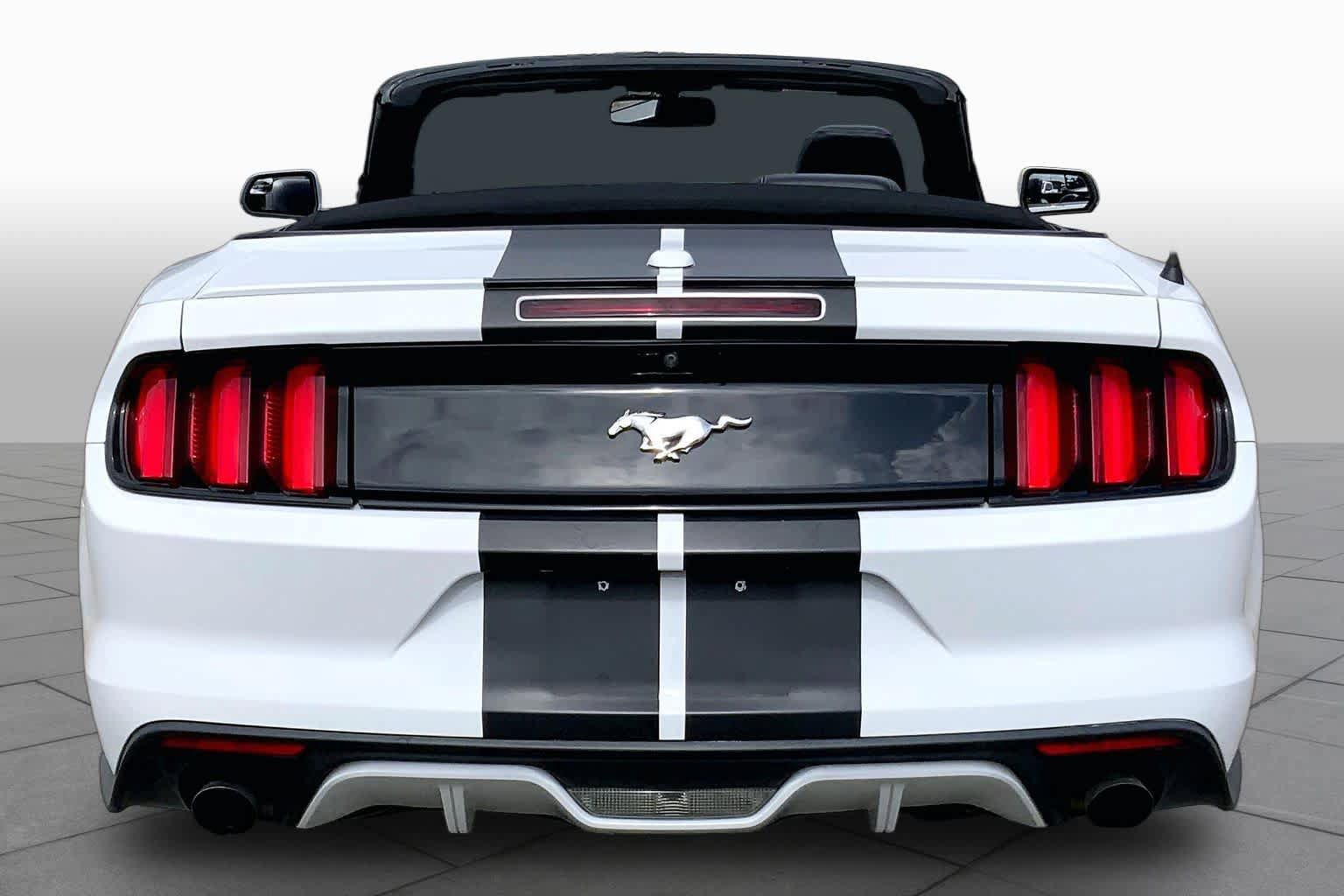 Certified 2017 Ford Mustang Premium RWD image 5