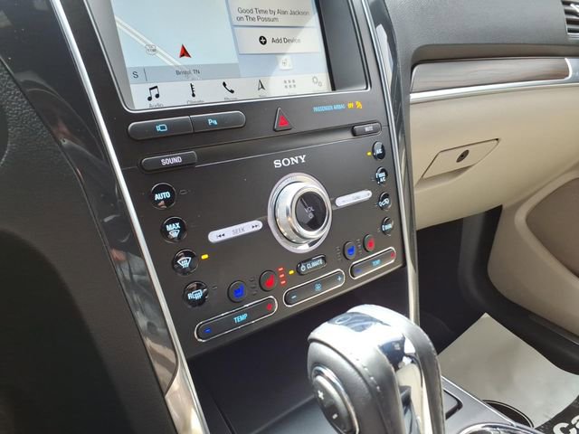 Certified 2019 Ford Explorer Limited w/ Class III Trailer Tow Package image 29