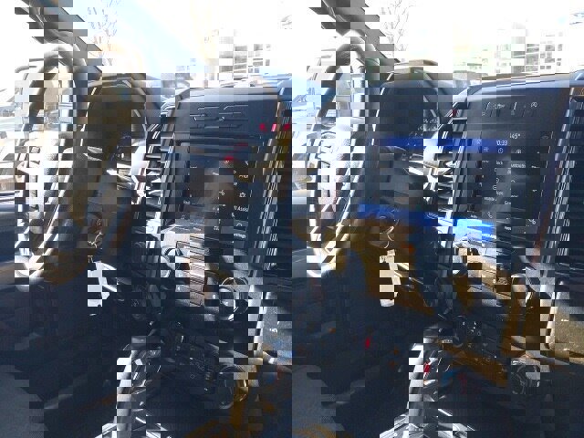 Certified 2019 Ford F150 XLT w/ Equipment Group 302A Luxury image 25