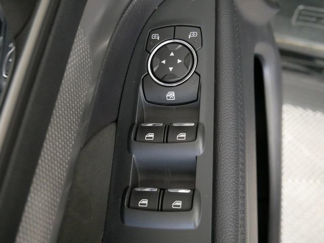 Certified 2018 Ford Explorer XLT w/ XLT Appearance Package image 4