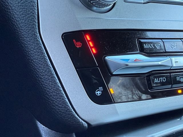 Certified 2022 Ford Explorer XLT w/ Equipment Group 202A image 12