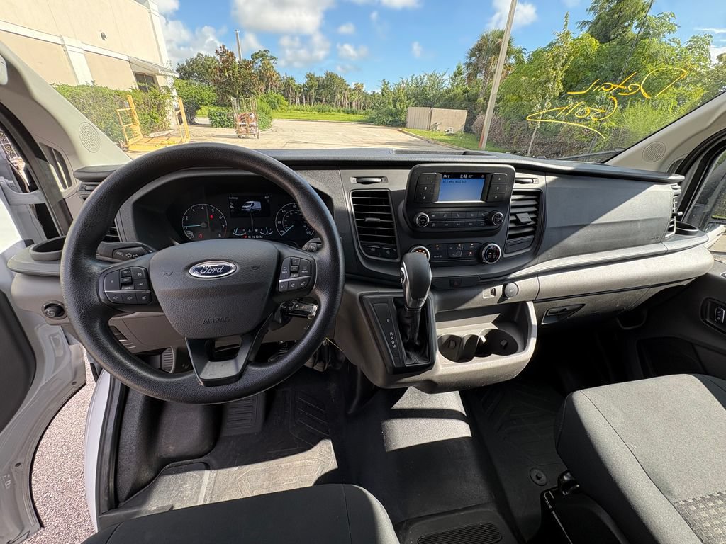 Certified 2025 Ford Transit 250 Low Roof w/ Exterior Upgrade Package RWD image 8