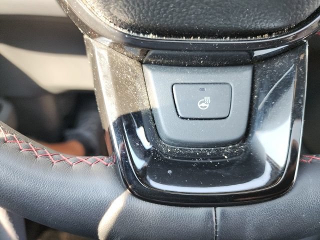 Used 2025 Honda Pilot Black Edition image 62