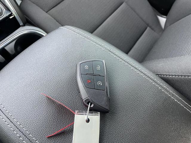 Used 2026 GMC Canyon Elevation w/ Convenience Package image 37