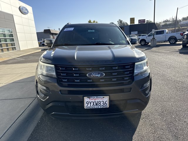 Certified 2017 Ford Explorer XLT w/ Equipment Group 202A FWD image 8