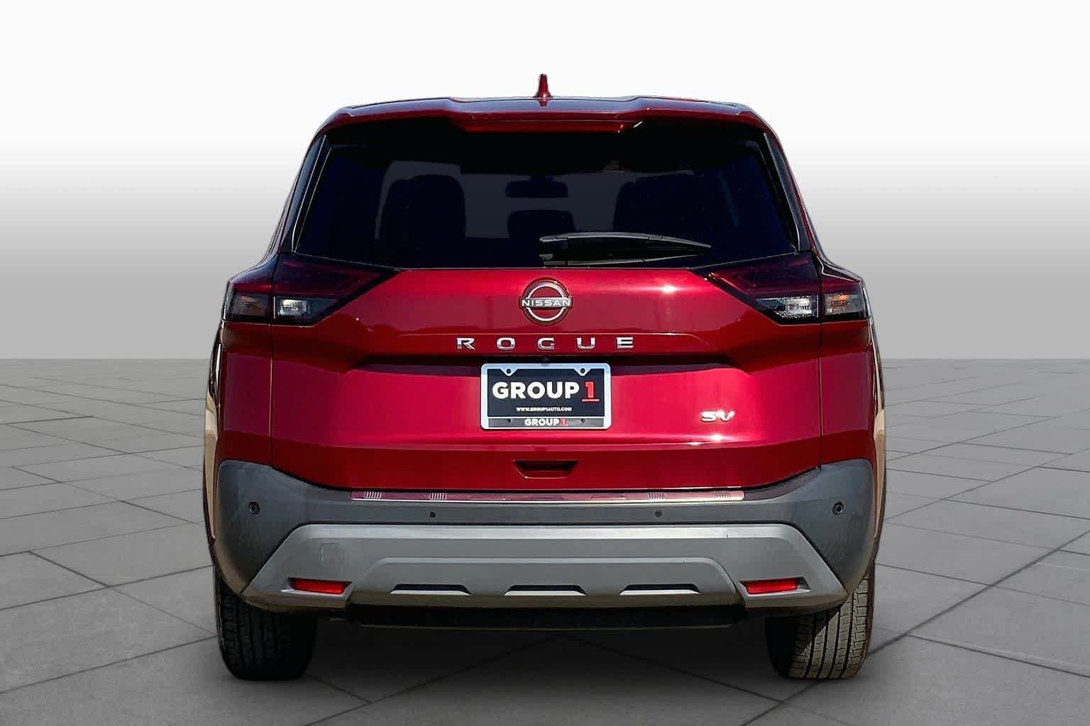 Used 2022 Nissan Rogue SV FWD image 5