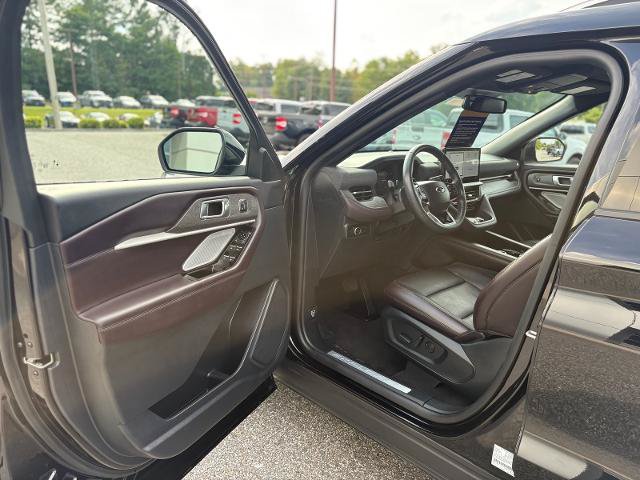 Certified 2026 Ford Explorer Platinum AWD/4WD image 9