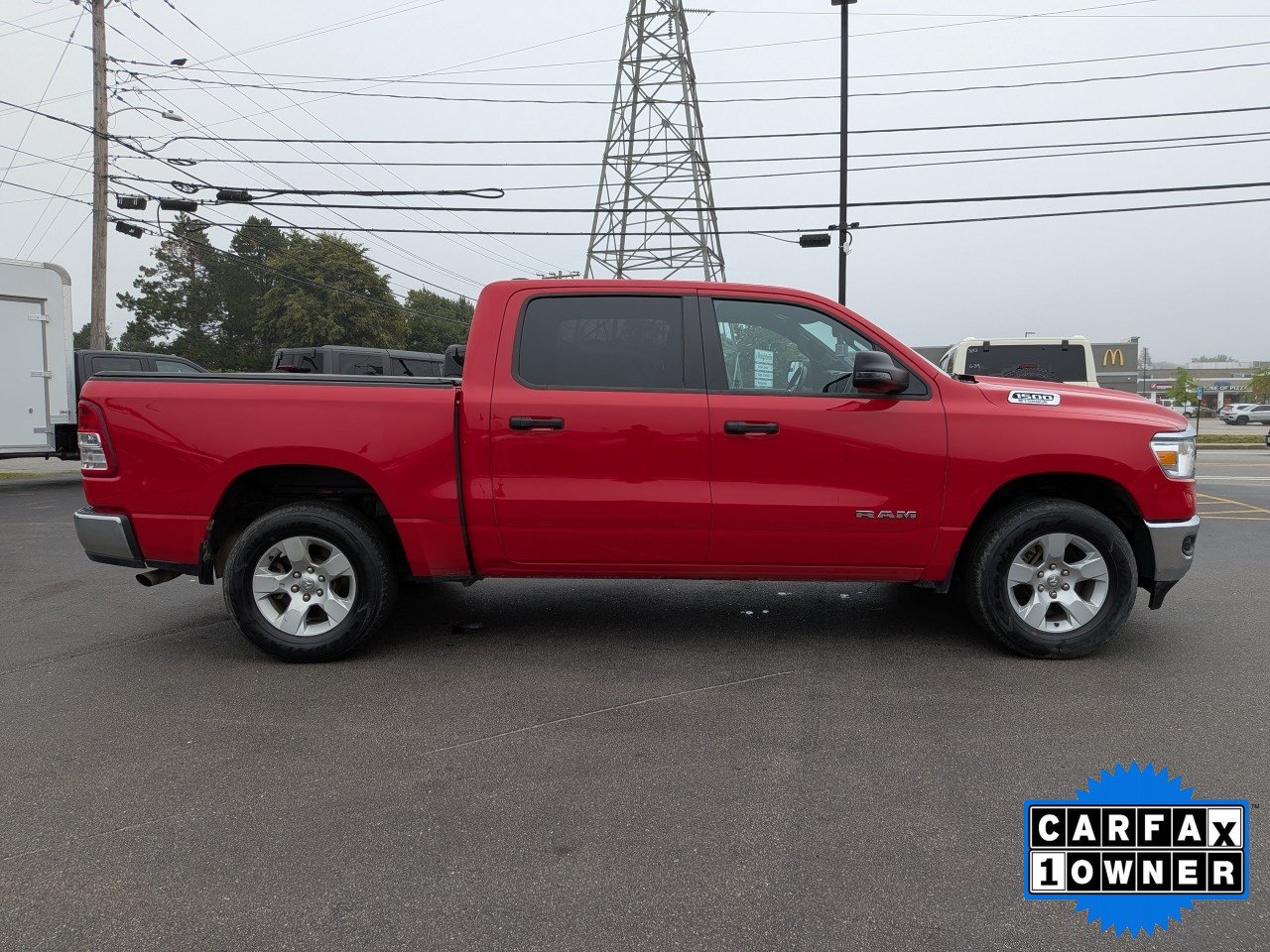 Used 2023 RAM 1500 Big Horn AWD/4WD image 3