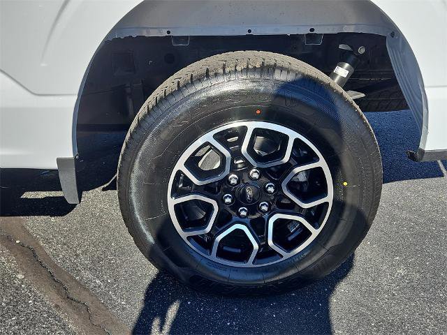 Certified 2022 Ford F150 XLT w/ Equipment Group 302A High image 28