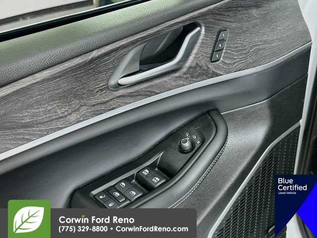 Used 2025 Jeep Grand Cherokee L Limited w/ Luxury Tech Group II AWD/4WD image 22