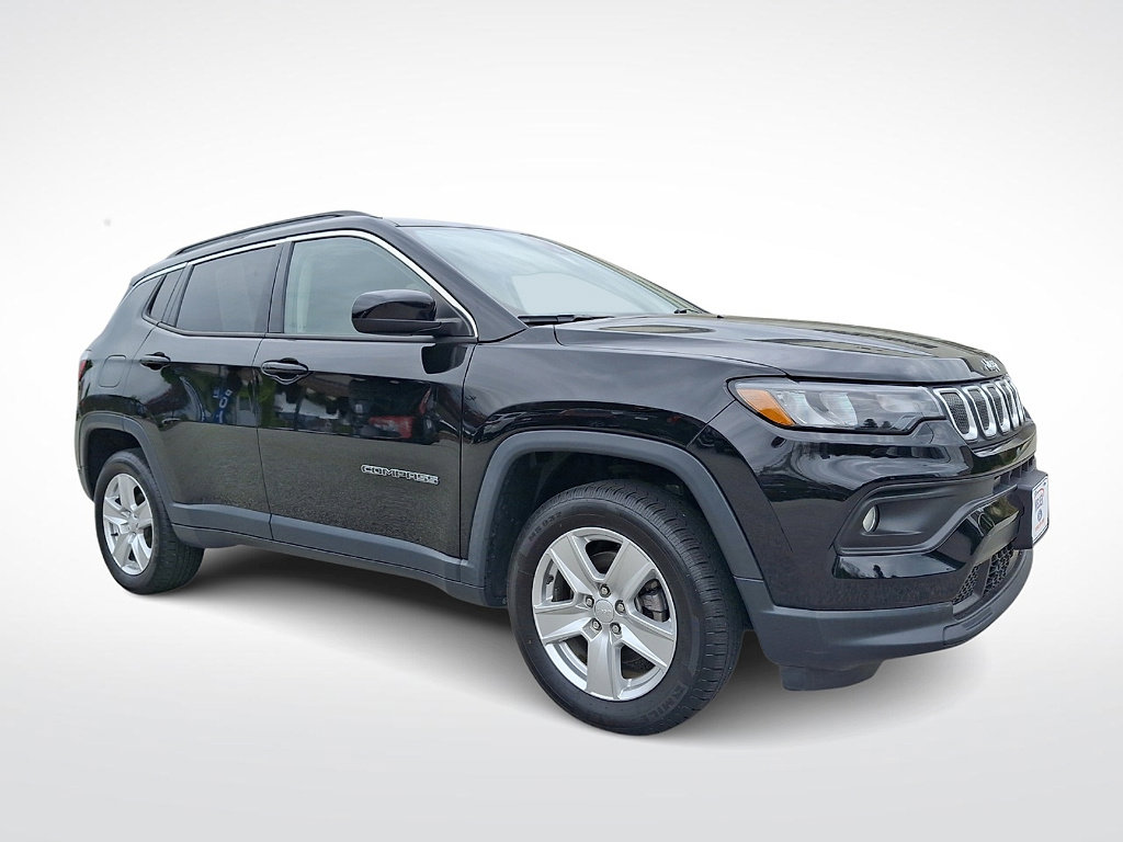 Used 2022 Jeep Compass Latitude AWD/4WD image 1