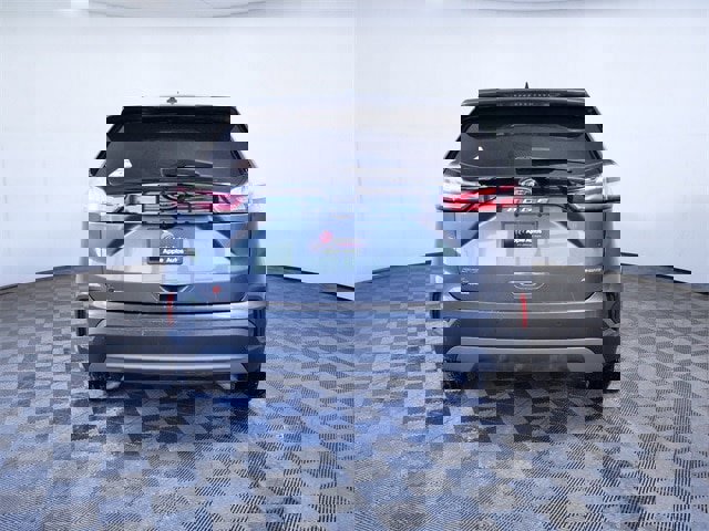 Certified 2024 Ford Edge SEL w/ Convenience Package image 3