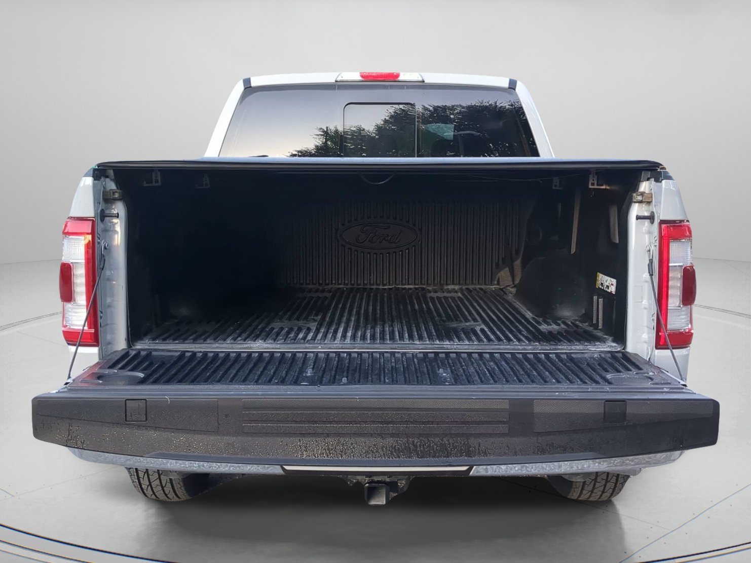 Certified 2023 Ford F150 Lariat RWD image 46