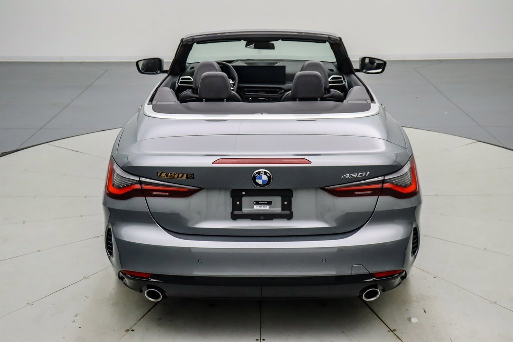 Used 2025 BMW 430i Convertible w/ Premium Package image 5