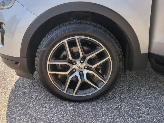 Certified 2018 Ford Explorer Sport w/ Equipment Group 401A AWD/4WD image 27