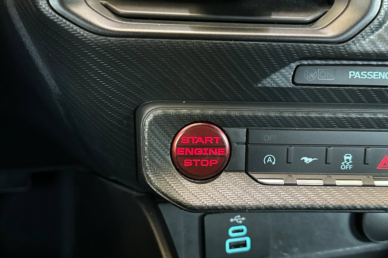 Certified 2024 Ford Mustang Coupe RWD image 22