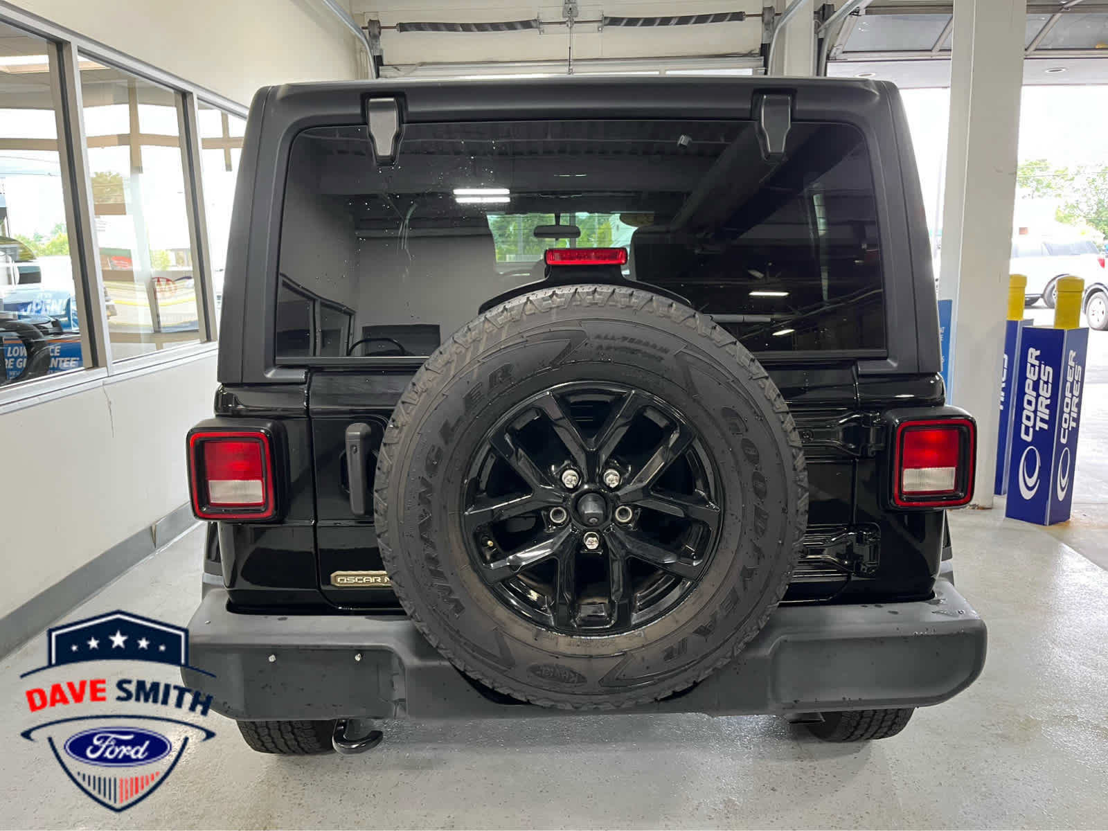 Used 2023 Jeep Wrangler Unlimited Sport AWD/4WD image 53