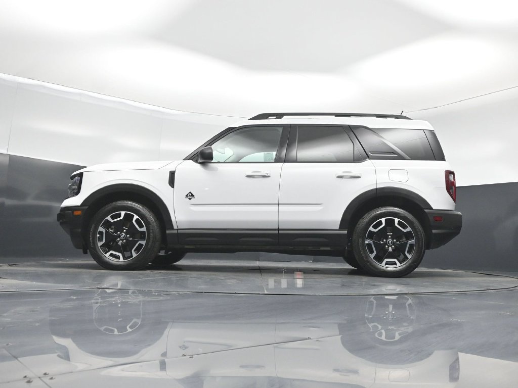 Certified 2023 Ford Bronco Sport Outer Banks w/ Tech Package AWD/4WD image 47