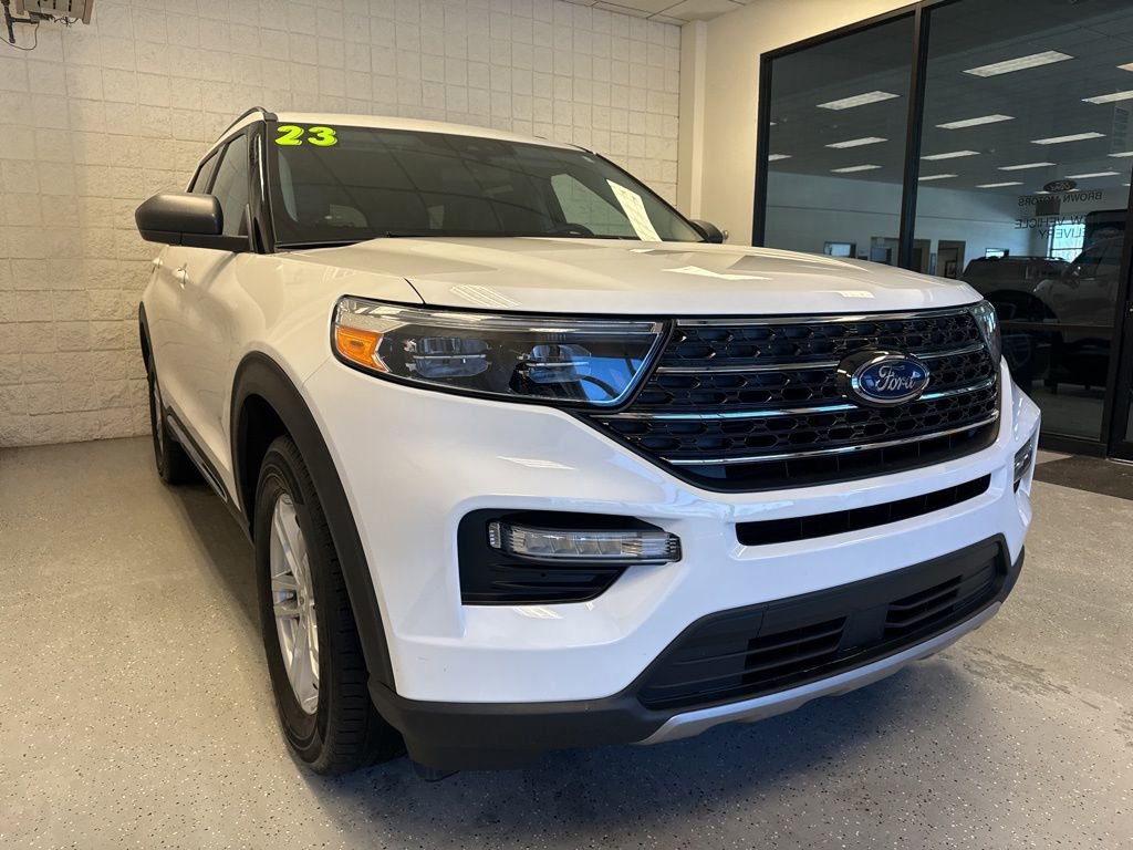 Certified 2023 Ford Explorer XLT w/ Equipment Group 202A image 2