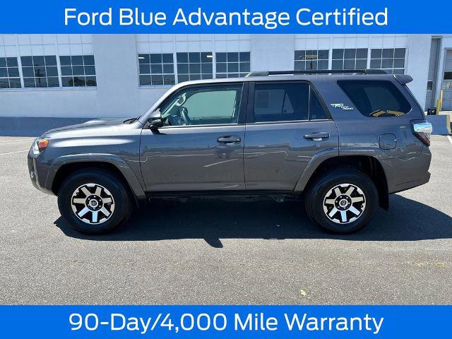 Used 2023 Toyota 4Runner TRD Off-Road Premium w/ Moonroof Package AWD/4WD image 4