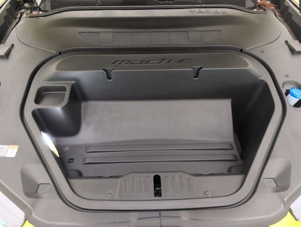 Certified 2025 Ford Mustang Mach-E Premium image 42