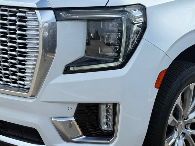Used 2023 GMC Yukon XL Denali AWD/4WD image 30