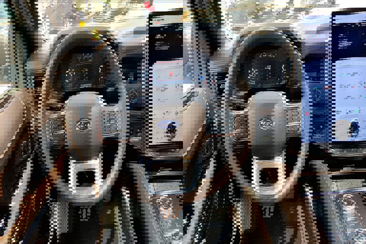 Certified 2023 Ford Expedition King Ranch AWD/4WD image 8