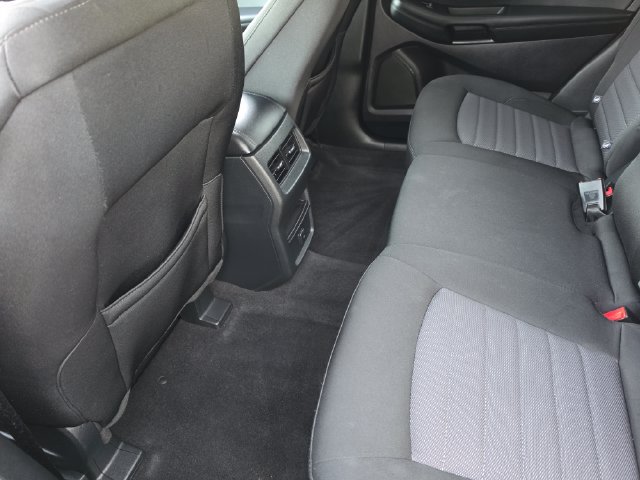 Certified 2020 Ford Edge SE FWD image 18