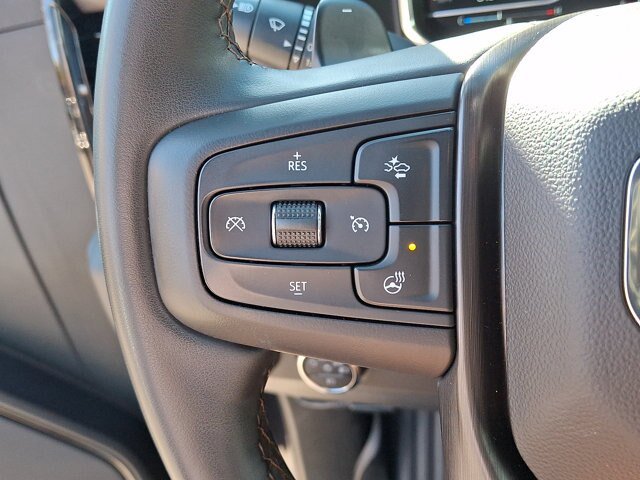 Used 2023 GMC Sierra 1500 AT4 w/ AT4 Premium Package AWD/4WD image 9