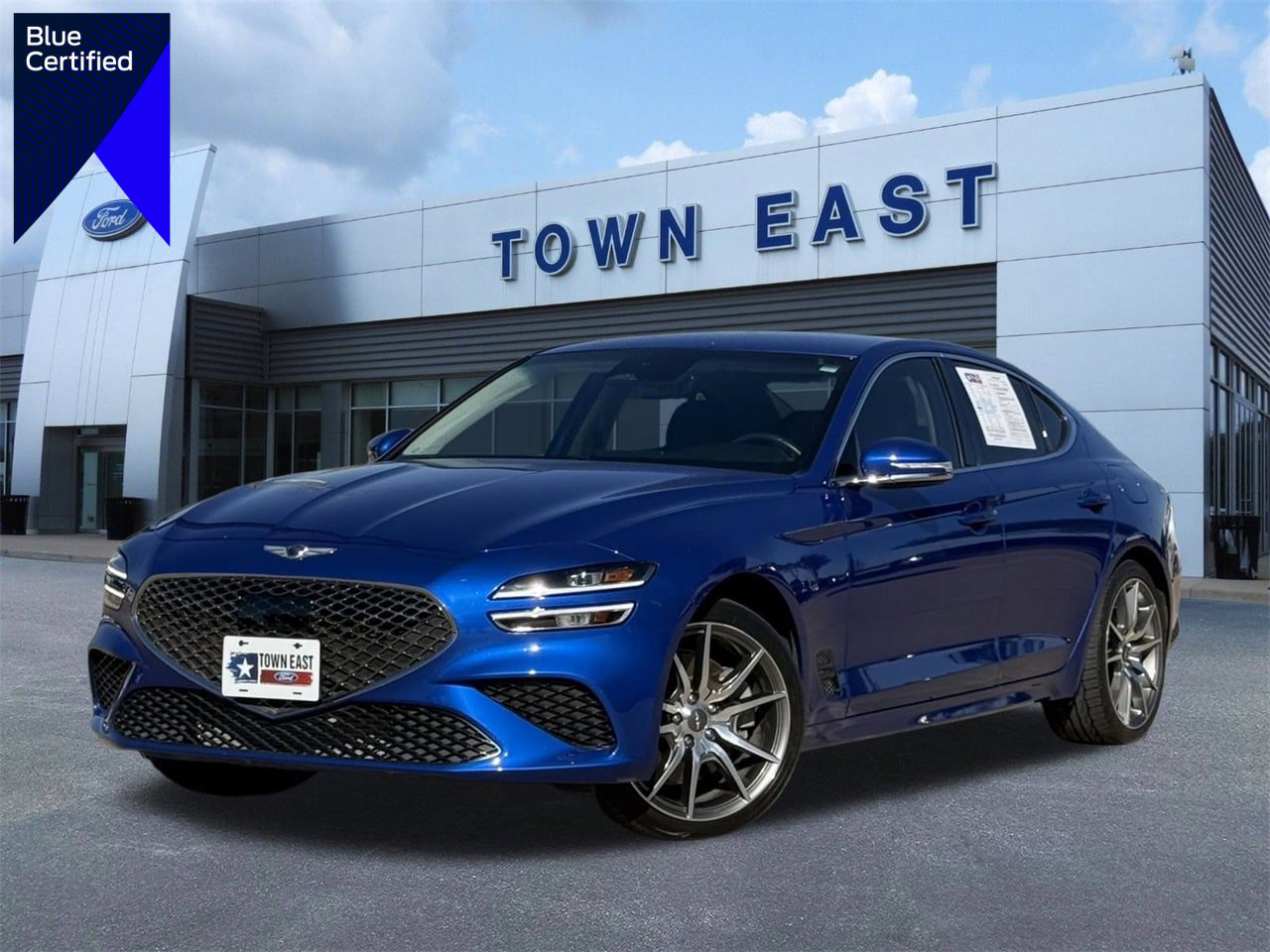 Used 2023 Genesis G70 3.3T image 1