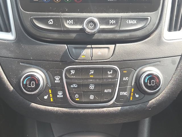 Used 2025 Chevrolet Malibu LT FWD image 28