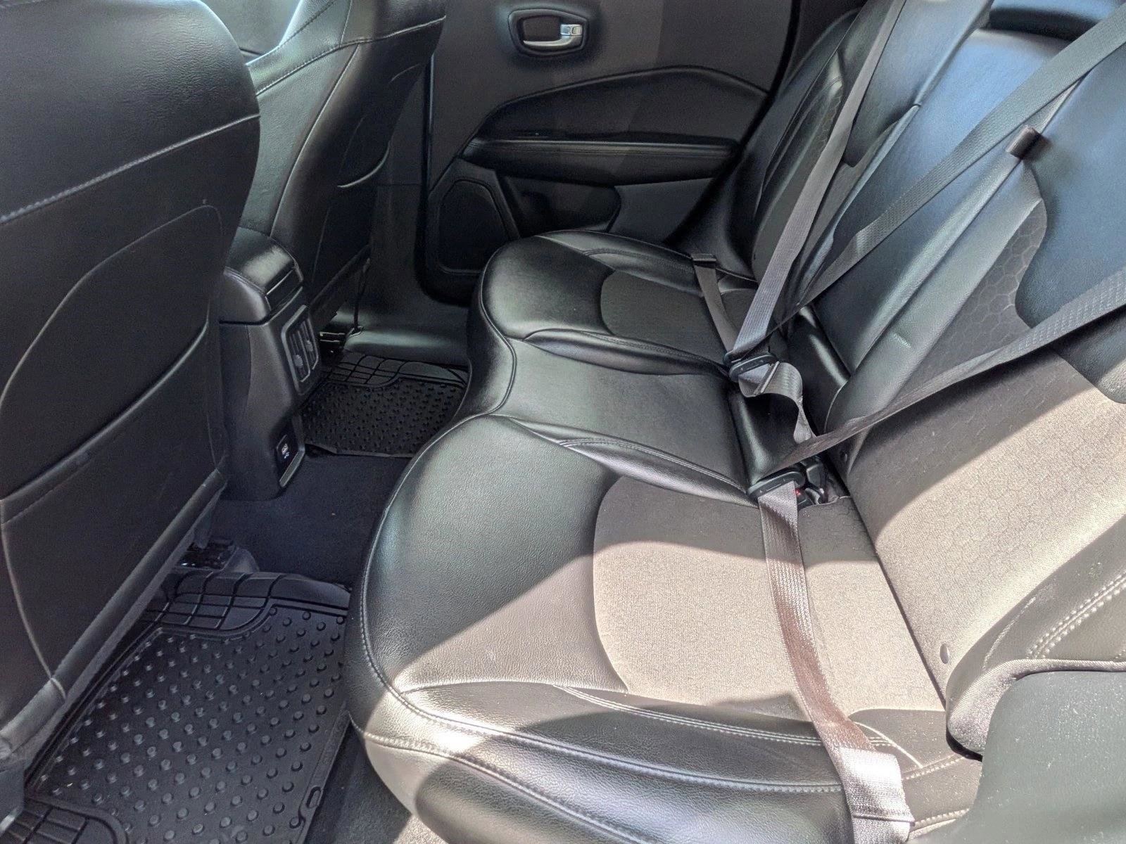Used 2021 Jeep Compass Latitude FWD image 17