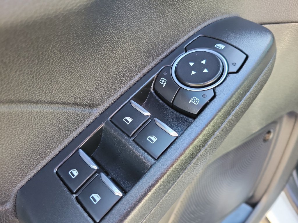 Certified 2023 Ford Escape Platinum w/ Premium Technology Package AWD/4WD image 18