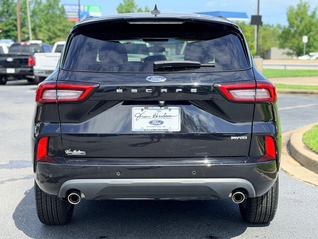 Certified 2023 Ford Escape ST-Line w/ Tech Pack #1 AWD/4WD image 7