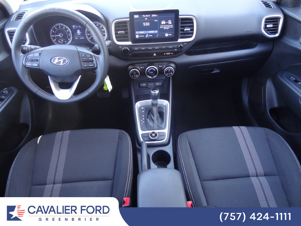 Used 2022 Hyundai Venue SEL FWD image 12
