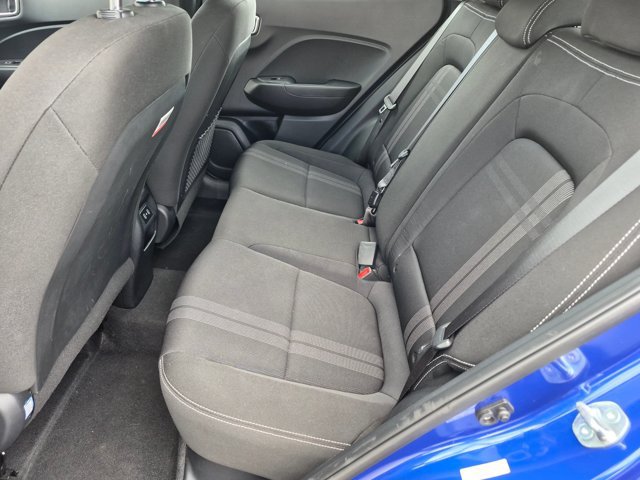 Used 2025 Hyundai Venue SEL FWD image 22