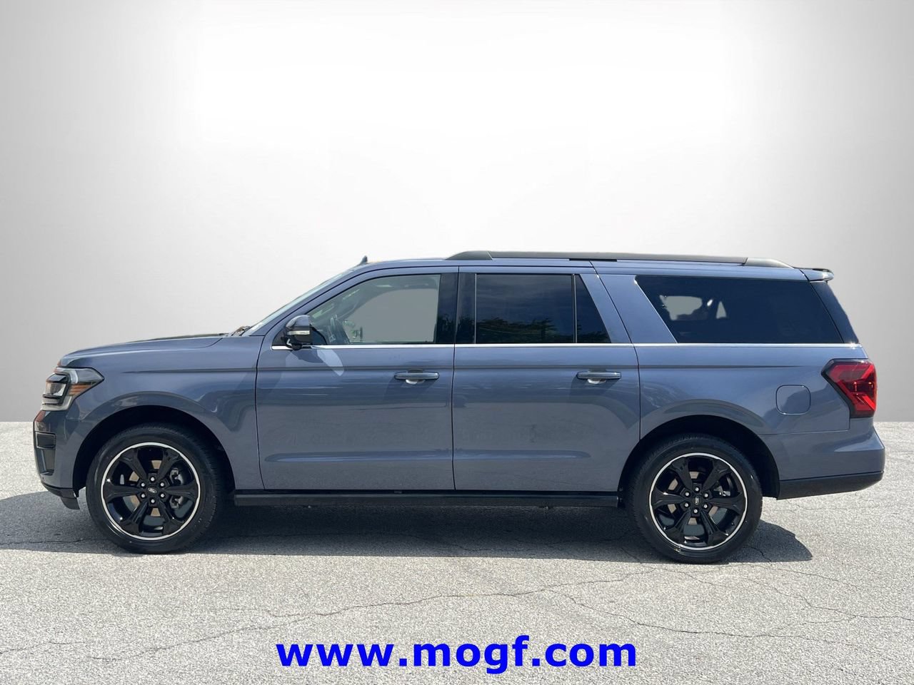 Certified 2023 Ford Expedition Max Limited RWD image 27