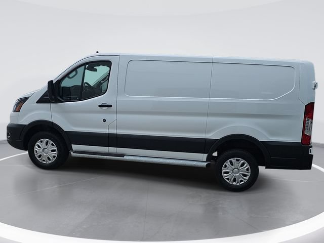 Certified 2025 Ford Transit 250 Low Roof w/ Exterior Upgrade Package RWD image 8
