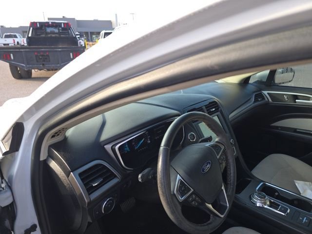 Certified 2020 Ford Fusion SE w/ Equipment Group 151A image 8