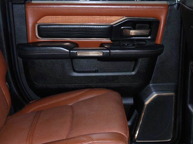 Used 2023 RAM 3500 Limited image 22