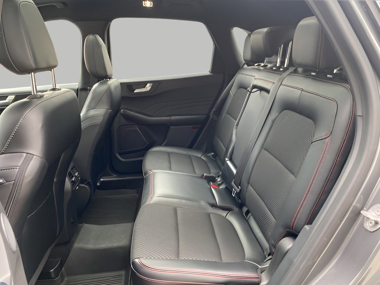 Certified 2023 Ford Escape ST-Line Select w/ Tech Pack #2 image 10