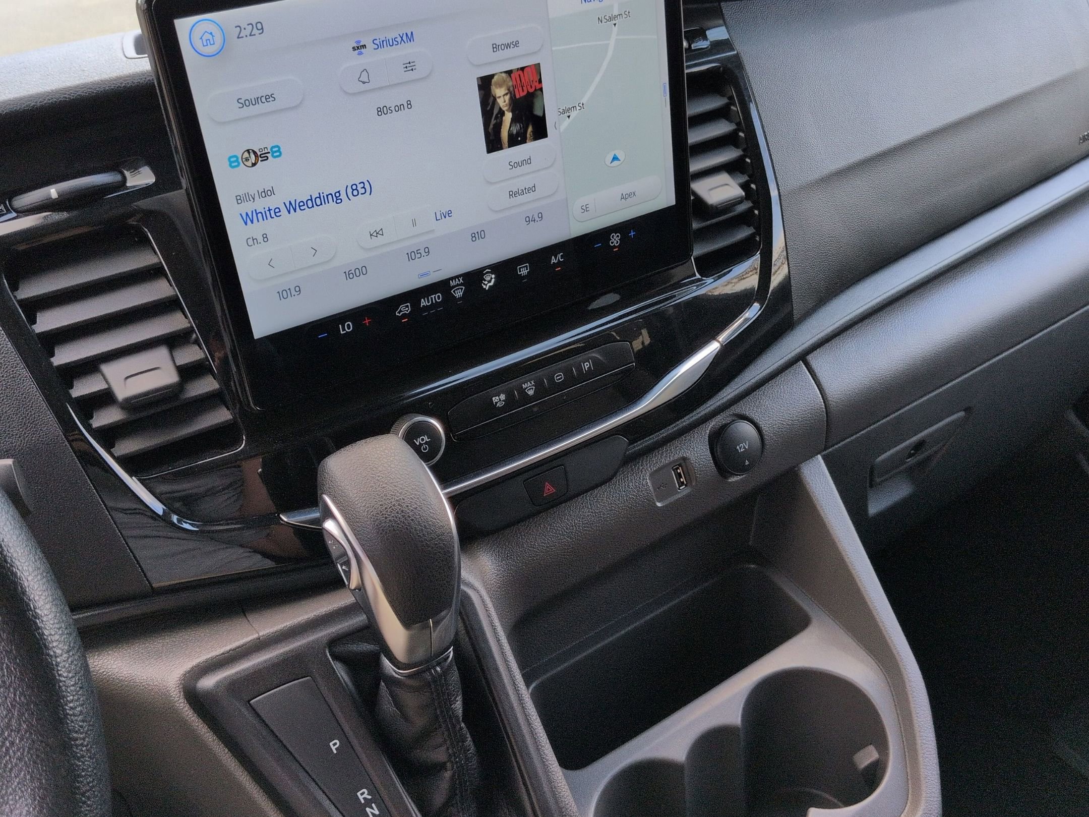 Certified 2024 Ford Transit 350 XLT image 22