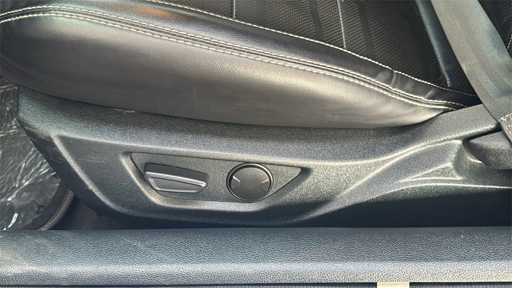 Certified 2022 Ford Mustang GT Premium w/ Equipment Group 401A image 22