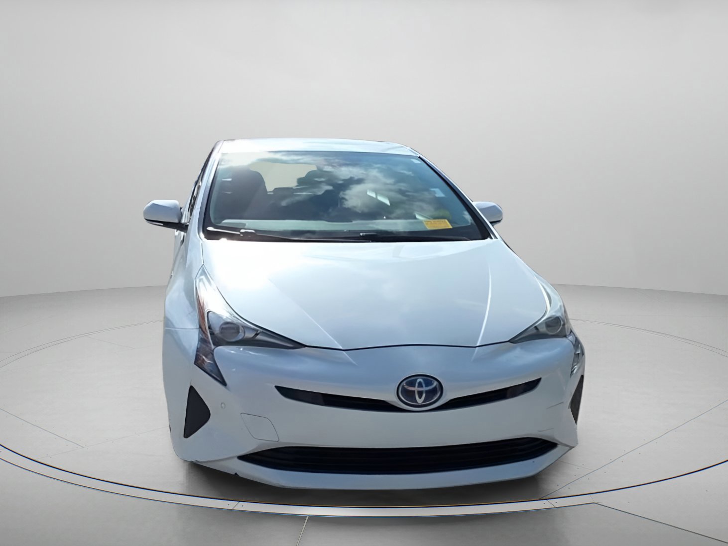 Used 2017 Toyota Prius Four image 32