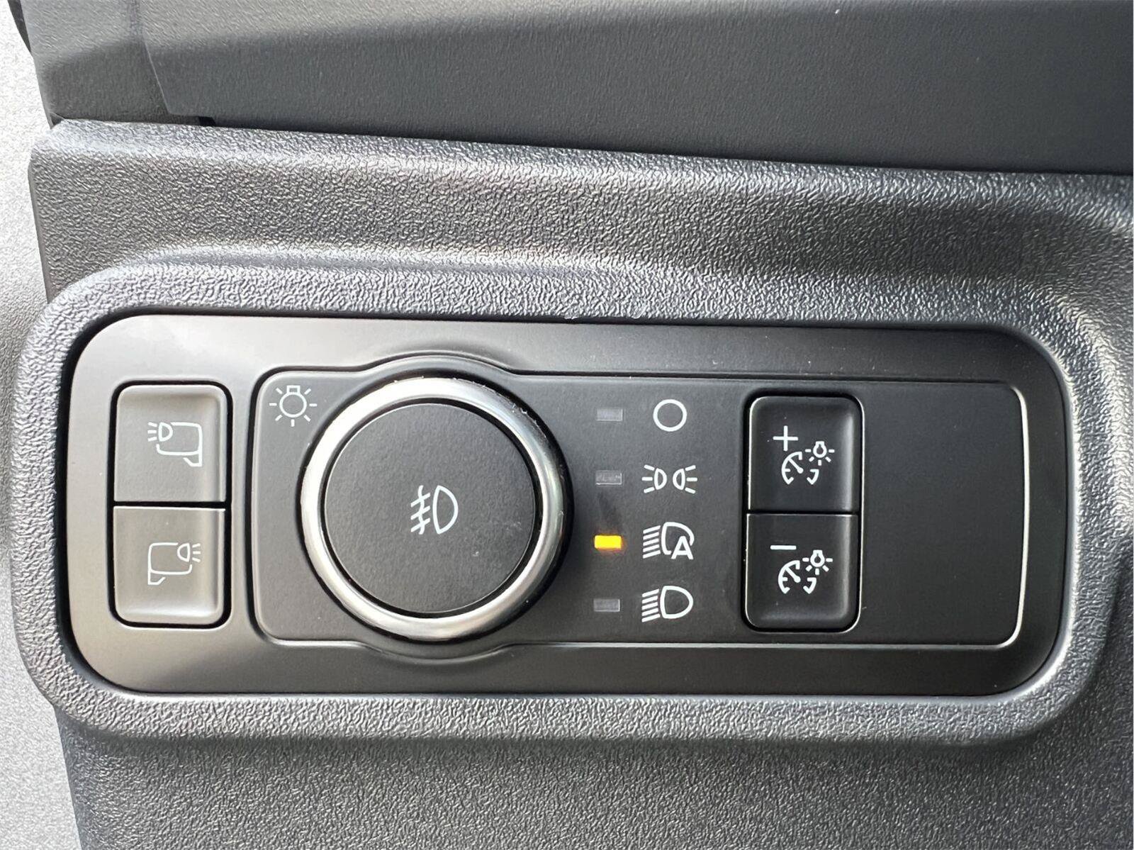 Certified 2025 Ford Bronco Outer Banks AWD/4WD image 49